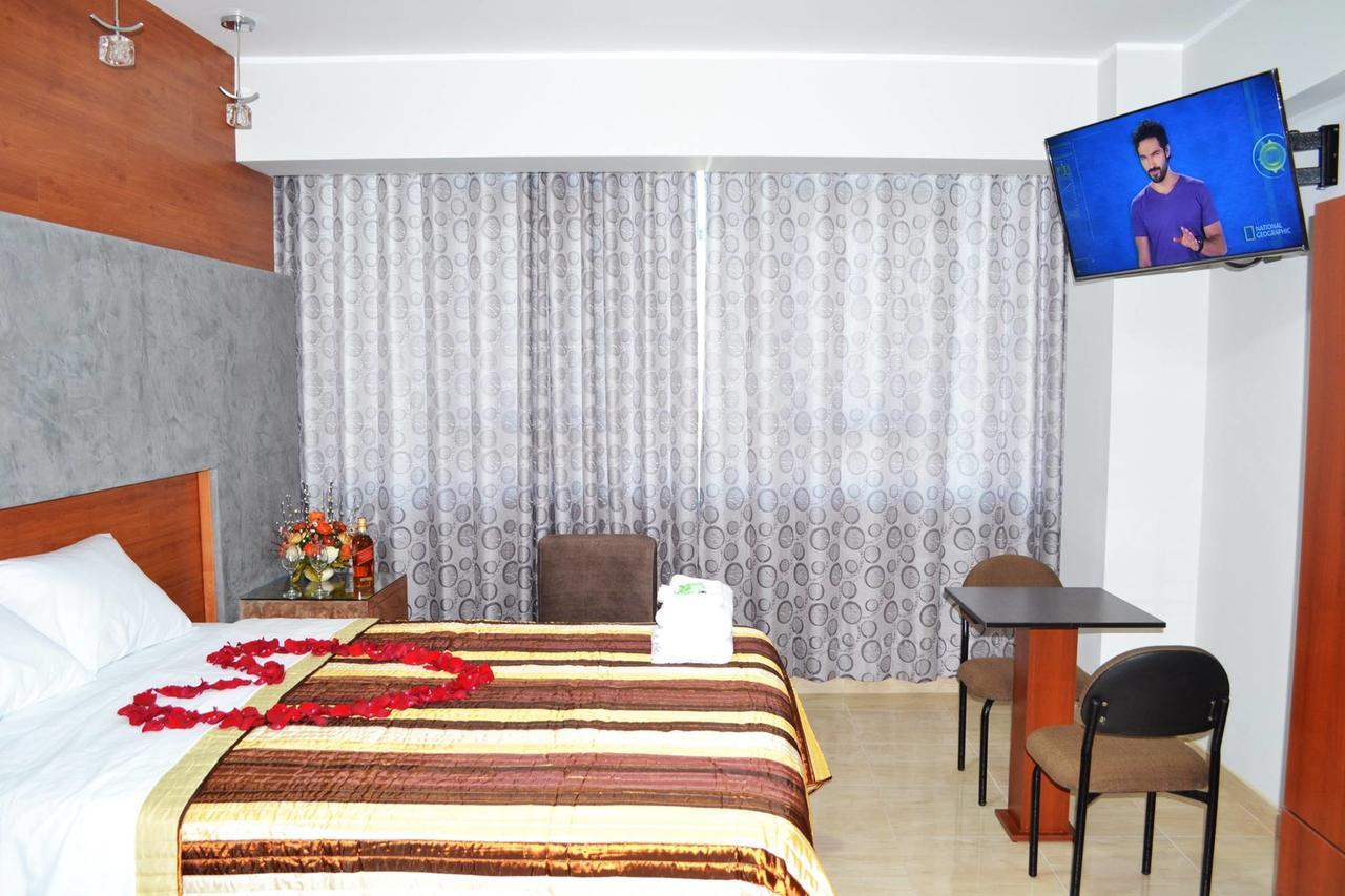Hostal Gold Star タクナ エクステリア 写真